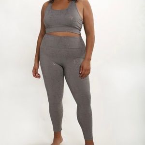 Plus size leggings set